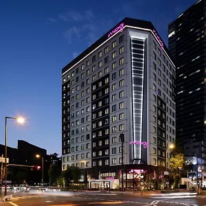 モクシー大阪新梅田 大阪市
